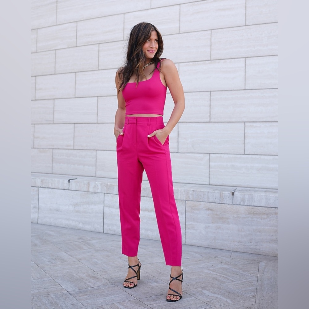 Express | High Waisted Pleated Ankle Pant in Neon Berry size 2R